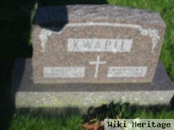 Hallet E Kwapil