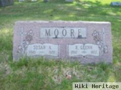 Robert Glenn Moore