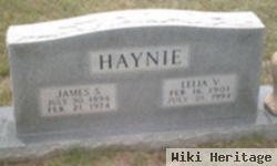 Lelia V Haynie