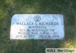 Wallace L Richards