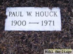 Paul W Houck