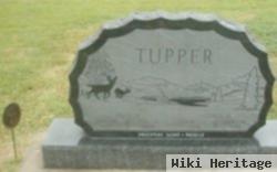 Gen Fred A Tupper