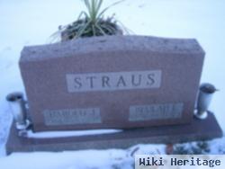 Harold J Straus