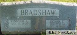 Donna L Bradshaw