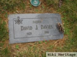 David J Davies