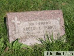 Robert L. Shores