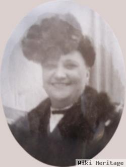 Pearl B. Beshears Foster