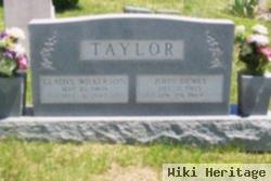 Gladys Wilkerson Taylor