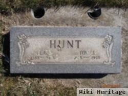 Thomas J. "tom" Hunt