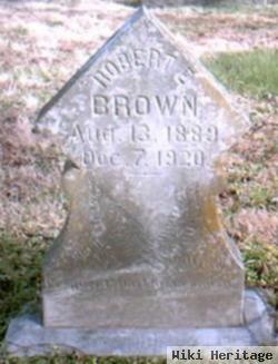 Robert E Brown