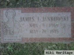 James J Jankowski