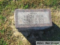 Virgil Rich