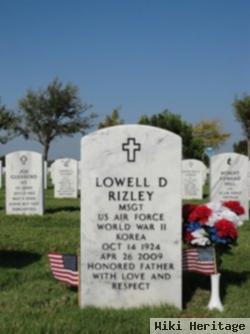 Lowell Dee Rizley