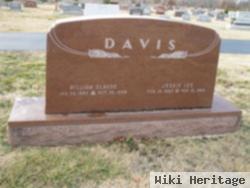 William Claude "claude" Davis