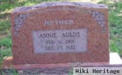 Annie Aulds