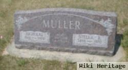 Stella R Muller