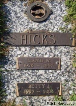 Betty J Hicks