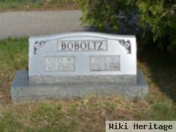 Fred M Boboltz