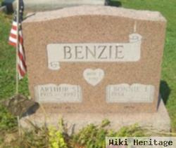 Bonnie I Smith Benzie