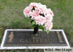 Reneau O Galipeau