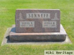 Daniel B Senneff