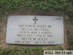 Victor D Wiley