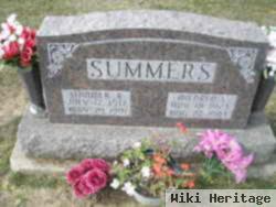 Mildred L Summers