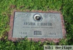 Arsinia "sinia" Freeman Blottin