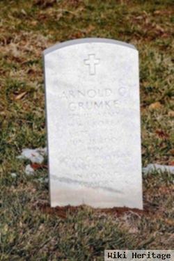 Arnold G Grumke