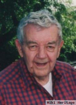 Robert E. "bob" Schiller