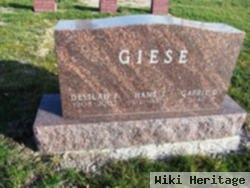 Delilah F Giese