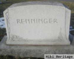 Warren L Renninger