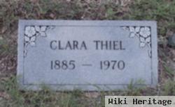 Clara Grabs Thiel