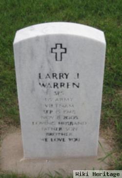 Larry J Warren