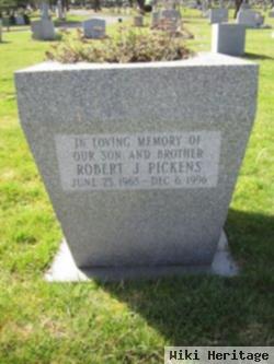 Robert J Pickens