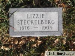 Lizzie Steckelberg