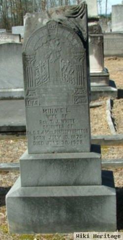 Minnie L Britton White