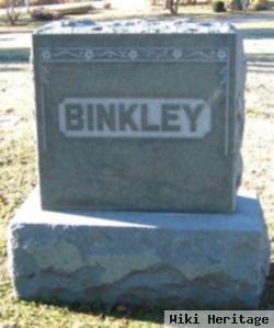 Mrs Sarah E. Binkley