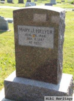 Mary J Hillyer