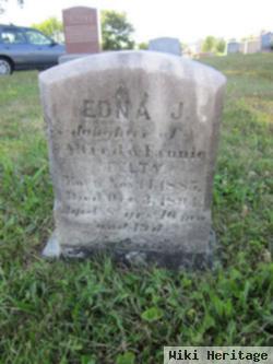 Edna J Felty