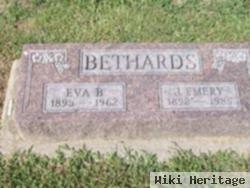 Eva B Bethards