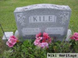 Oliver H Kile