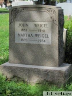 Martha Weigel