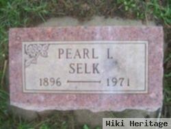 Pearl L Selk