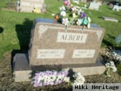 Margaret G Albert