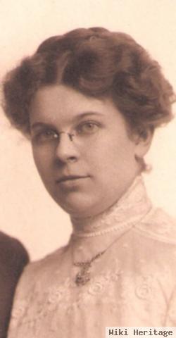 Harriet Viola "hattie" Hugett Jackson