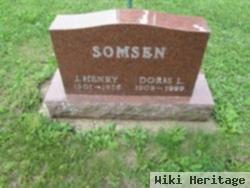 Doris L Somsen