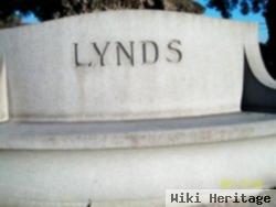 Elizabeth S Lynds