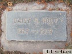 Daisy Ross Noot