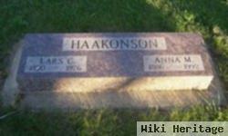 Anna M Haakonson